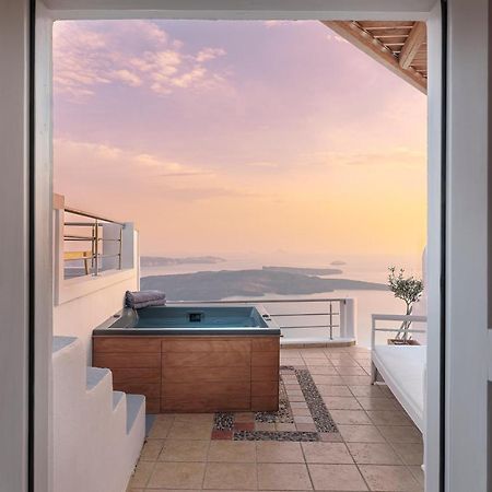 Calderas Hug & Panoramic Sea View - 3 Lux Suites Imerovigli  Exteriér fotografie