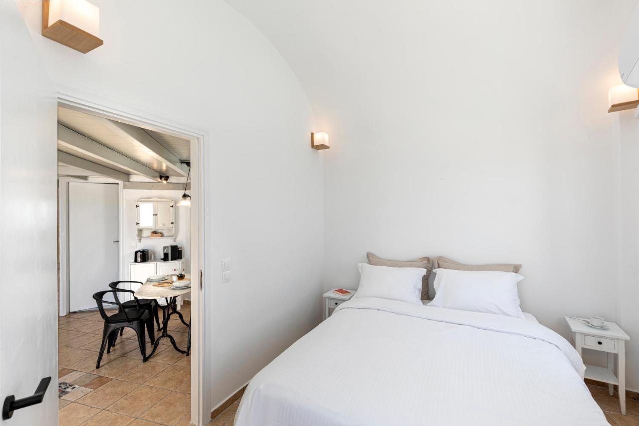 Calderas Hug & Panoramic Sea View - 3 Lux Suites Imerovigli  Exteriér fotografie