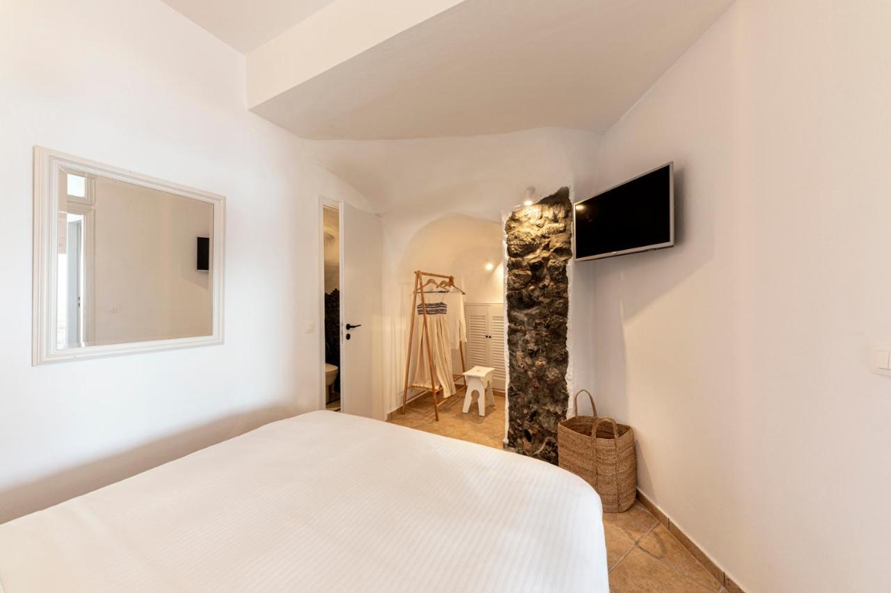 Calderas Hug & Panoramic Sea View - 3 Lux Suites Imerovigli  Exteriér fotografie